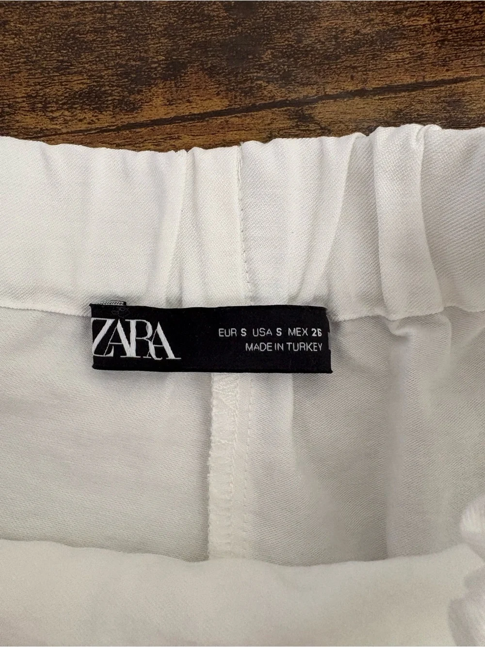 Zara White Elastic Waist Skort - Picture 2 of 4